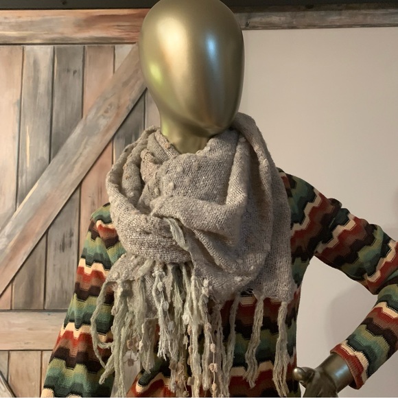 Beige Scarf - Picture 11 of 16